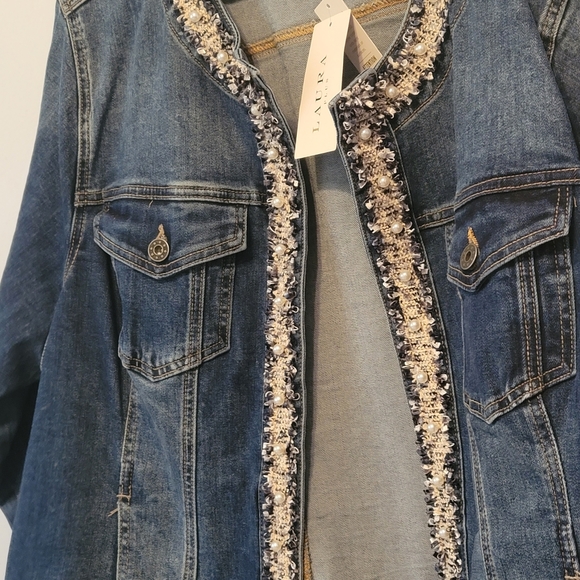 Jean Jacket - Picture 2 of 3